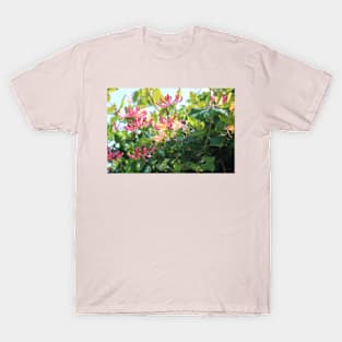 Funky pink flowers T-Shirt